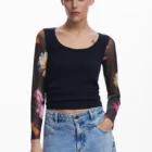 Desigual long-sleeve tulle top with printed sleeves Desigual long-sleeve tulle top with printed sleeves