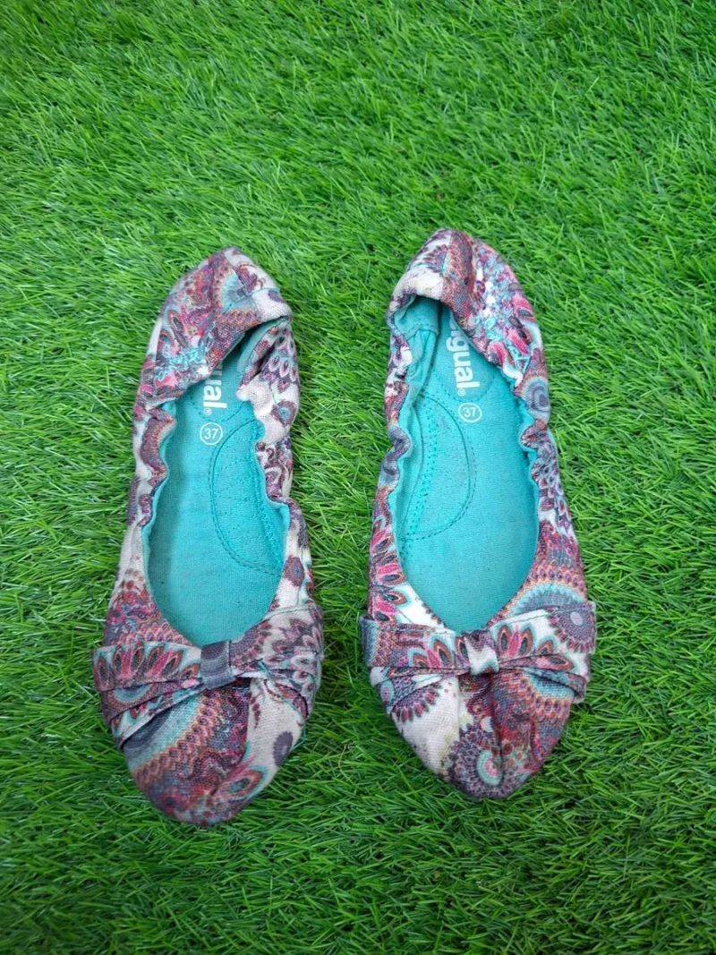 Pre-Loved Desigual Ballerina Flats - Size 4