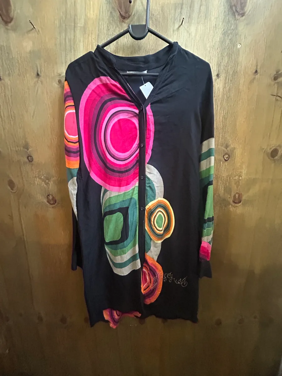 Pre-loved Desigual Black Circle Print Shirt Dress - Size M Pre-loved Desigual Black Circle Print Shirt Dress - Size M